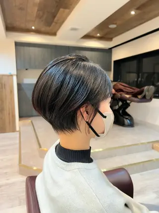 ショート 工藤 梨花のヘアスタイル