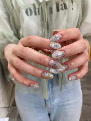 ネイル 栗林 実莉のネイルデザイン