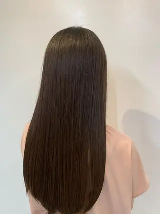 セミロング カラー トップ スタイリストのヘアスタイル