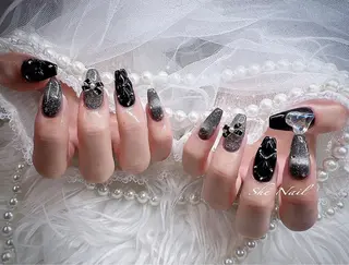 ネイル ISA_ BELLAのネイルデザイン
