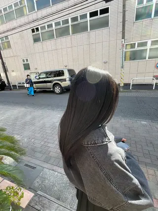 セミロング 白鳥 悠斗のヘアスタイル