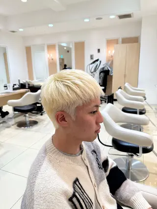 ショート カラー メンズ メンズ特化型美容師 栗山勇人のヘアスタイル