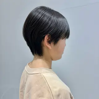 ショート mina🪐立川駅/ 無料ショートカットのヘアスタイル