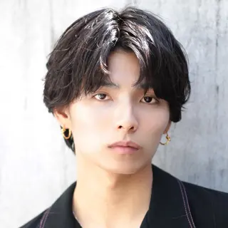 ミディアム パーマ ヘアアレンジ メンズ 🔥ニュアンス フェザー小林海斗🔥のヘアスタイル