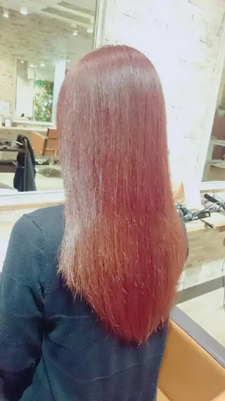 セミロング ロング カラー SAI hairgardenのヘアスタイル