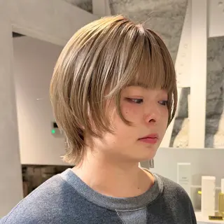 ショート カラー SAKI 新宿のヘアスタイル