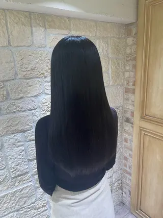 ロング 千代 夏輝のヘアスタイル