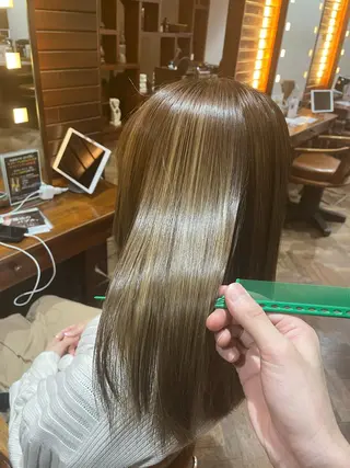 ミディアム stylist YUTOのヘアスタイル