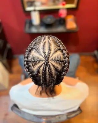 ヘアアレンジ コーンロウ／ドレッド 浅賀晟弥のヘアスタイル