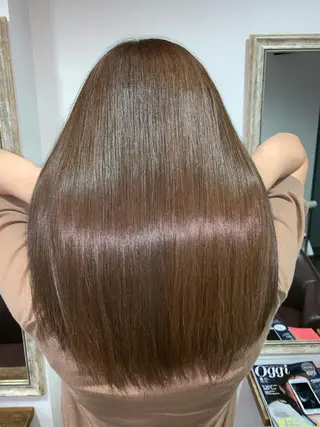 セミロング 髪質改善エイジングケ ア専門美容室チアフルのヘアスタイル