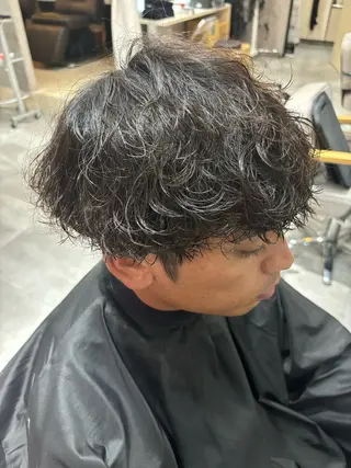 ショート パーマ メンズ 長谷川 湧のヘアスタイル