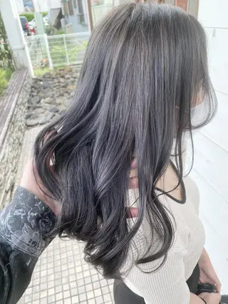 カラー SALOWIN栄 高須大貴のヘアスタイル