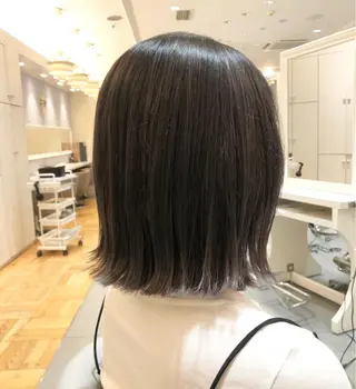 ショート カラー 阪上 沙織のヘアスタイル