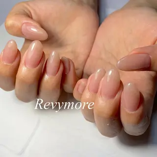 ミディアム ネイル nail salon Revymoreのネイルデザイン