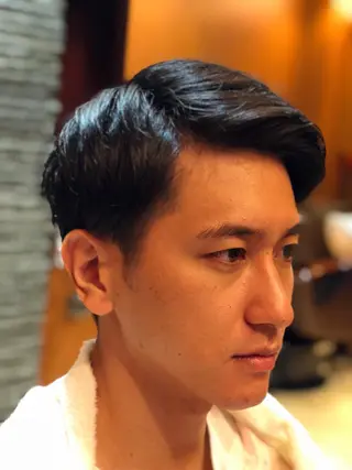 ミディアム メンズ つちもち まるみのヘアスタイル