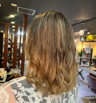 ミディアム Makino🌷 牧野有花のヘアスタイル