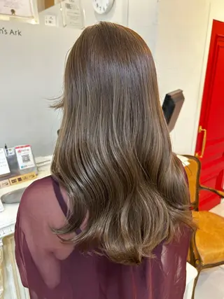 セミロング カラー 透明感カラー🫧ヘア セット🫧松本菜月の眉毛・アイブロウイメージ