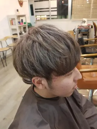 ミディアム カラー bathair  所属・bathair 持田侑祐のヘアスタイル