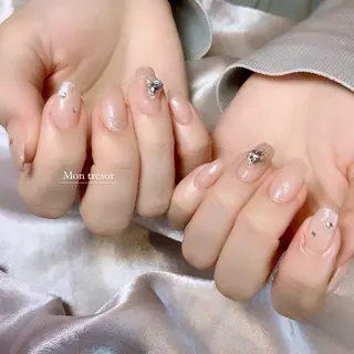 ネイル Montrésor 名古屋ネイルサロンのネイルデザイン