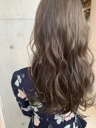 セミロング カラー &SONS 小林亨のヘアスタイル