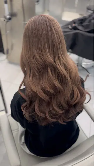 ロング カラー ヘアアレンジ 渋谷のブリーチカラー シェフ🧑‍🍳蓮のヘアスタイル