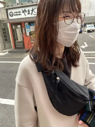 セミロング さの あやねのヘアスタイル