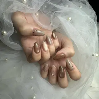 ネイル 里見 麗のネイルデザイン