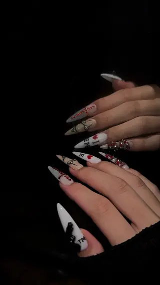 ネイル FELICE_ Aimiのネイルデザイン