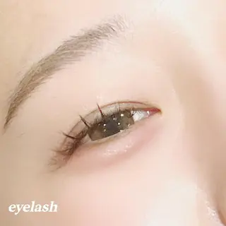 マツエク・マツパ ルシードスタイル キューブのマツエク・マツパデザイン