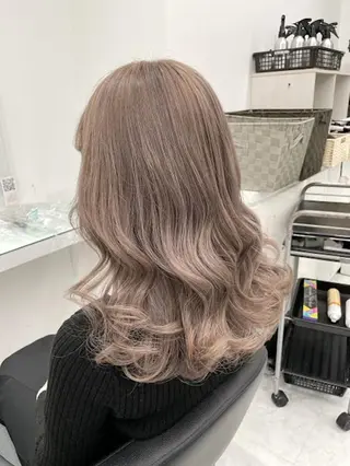 カラー 🪞official FRUITS渋谷🩰のヘアスタイル