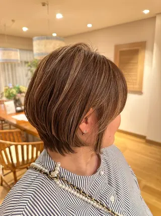 ショート 津田 幹太のヘアスタイル