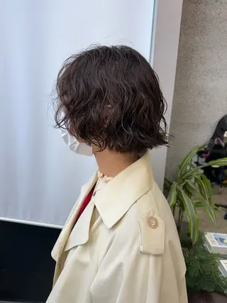 ショート カラー パーマ 早瀬裕之 パーマのヘアスタイル