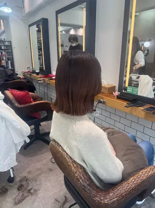 ショート 暖色カラー🤎Red Neo meiのヘアスタイル