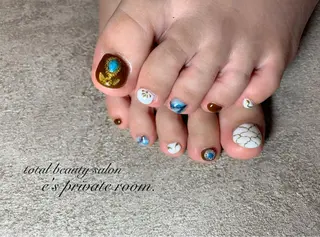 ネイル LAVISH nail salonのネイルデザイン