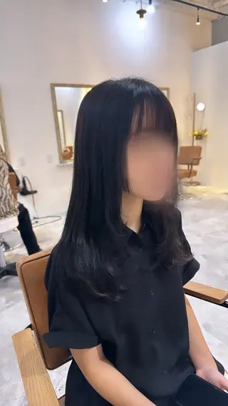 ロング カラー 赤み無し柔らかカラー 【梅田】madokaのヘアスタイル