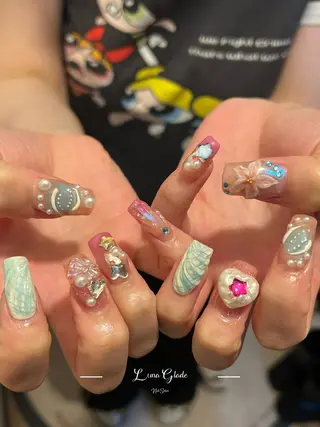 ネイル Luna Gladeのネイルデザイン