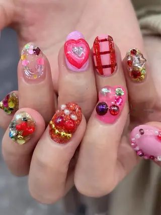 ネイル SHE adusaのネイルデザイン