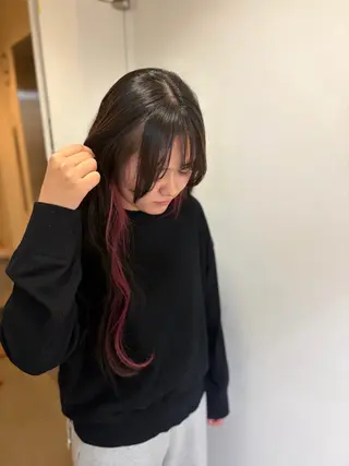 ロング カラー UNBIRTHDAY いずみのヘアスタイル