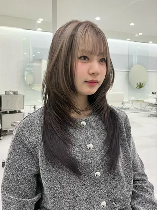 ロング 🟣niw SHUNNA🟣のヘアスタイル