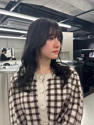 カラー yamamoto yutaroのヘアスタイル