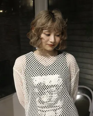 ショート カラー 来美 / クルミのヘアスタイル