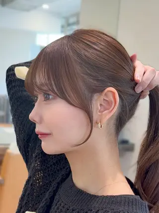 セミロング 小顔に見える顔周り カット/表参道　寺崎のヘアスタイル