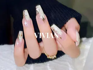 ネイル VIVIAN リサのネイルデザイン