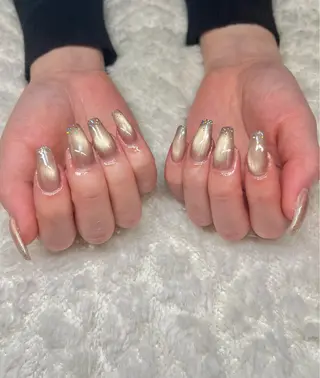 ネイル PLUTON sara🩶のマツエク・マツパデザイン