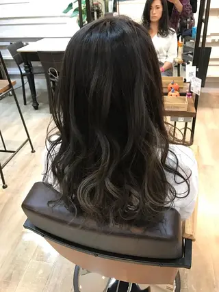 ロング カラー 伊藤 光成のヘアスタイル