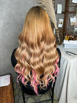 ロング エクステ・髪質改善・ ブリーチ・吉田大介のヘアスタイル
