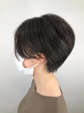 ショート インナーカラー/ ストレート/奥野洸也のヘアスタイル