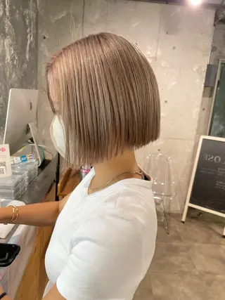 ショート カラー 【縮毛矯正ブリーチ】 MANATO🌈のヘアスタイル