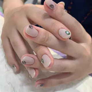 ネイル マキノ ユイのネイルデザイン