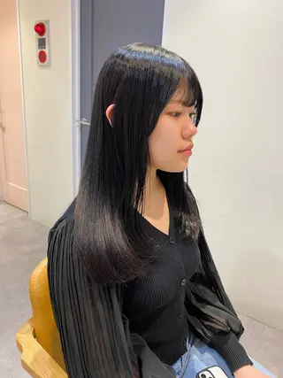 セミロング カラー 当日予約大歓迎💗 依田瑞希のヘアスタイル